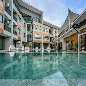 Phuket Airport Place Hotell